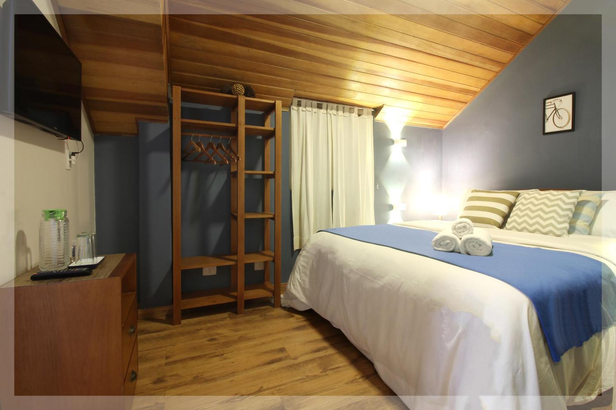 Casa D'aurora Bed & Breakfast